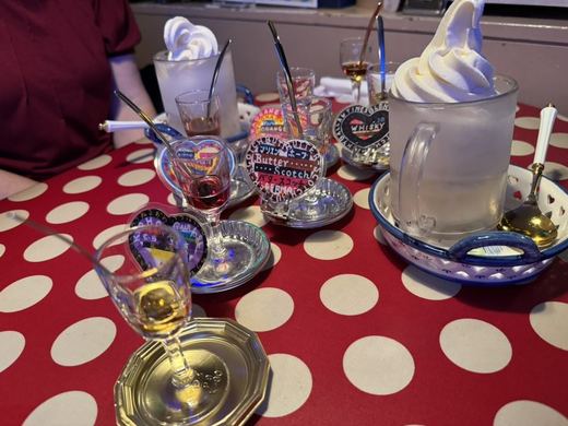 A Retro Parlour